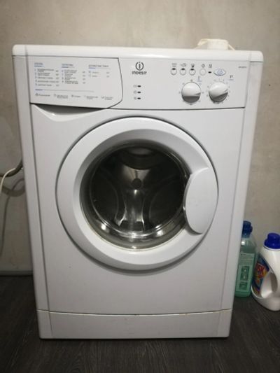 Лот: 15201670. Фото: 1. Indesit wiun103. Стиральные машины