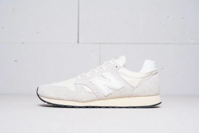 Лот: 11618040. Фото: 1. Кроссовки New Balance 520. Кеды, кроссовки, слипоны