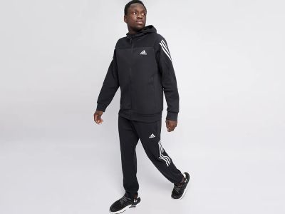 Лот: 24979183. Фото: 1. Спортивный костюм Adidas. Спортивные костюмы
