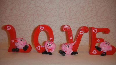 Лот: 5129536. Фото: 1. Love. Фигурки, статуэтки
