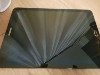 Лот: 14579875. Фото: 1. Samsung Galaxy Tab S2 9.7 SM-T810... Планшеты