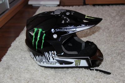 Лот: 4030737. Фото: 1. Мото шлем Monster Energy. Размер... Аксессуары