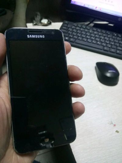 Лот: 15420987. Фото: 1. Смартфон Samsung A300F A3 на разборку... Смартфоны