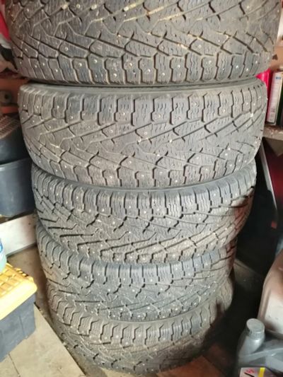 Лот: 16501698. Фото: 1. Nokian Hakkapeliitta, 265/70/R17. Шины
