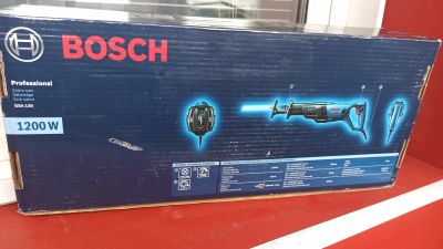 Лот: 25633317. Фото: 1. Сабельная пила Bosch GSA 120. Электроинструмент