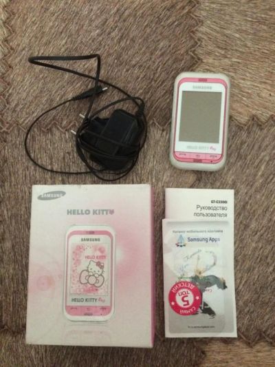Лот: 8083337. Фото: 1. телефон hello kitty. Кнопочные мобильные телефоны