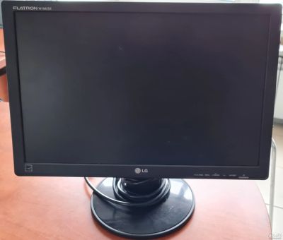 Лот: 16943329. Фото: 1. монитор жк 19 дюймов 1440 х 900... ЖК-мониторы