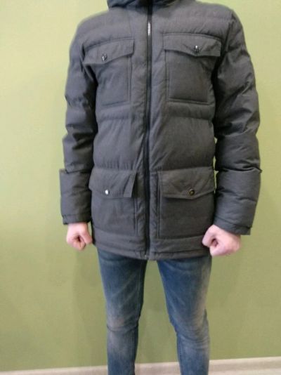 Лот: 11055950. Фото: 1. Пуховик adidas в хорошем состоянии. Верхняя одежда