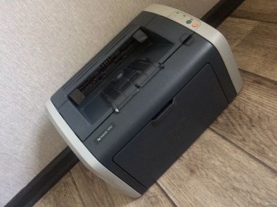 Лот: 11972055. Фото: 1. Принтер HP LaserJet p1010 в ОТС... Лазерные принтеры