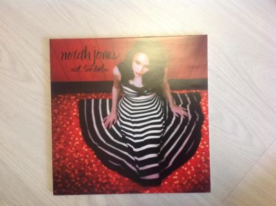 Лот: 10923063. Фото: 1. Norah Jones not too late. Аудиозаписи