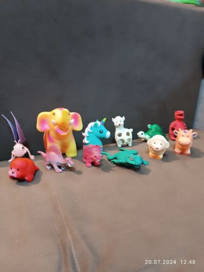 Лот: 23294357. Фото: 1. Резиновые игрушки одним лотом. Игрушки для купания