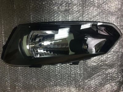 Лот: 3774548. Фото: 1. Фара правая volkswagen polo (2010-... Оптика и освещение