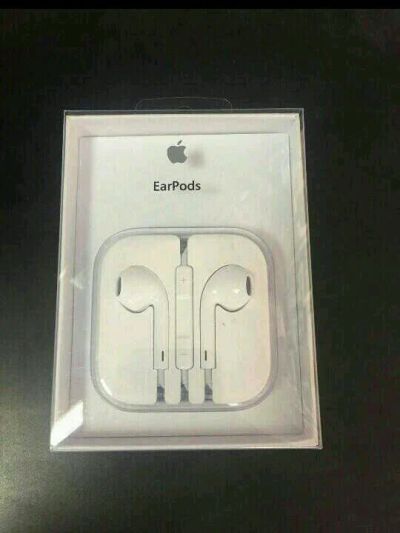 Лот: 10899735. Фото: 1. наушники Earpods. Наушники, гарнитуры