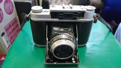 Лот: 5100643. Фото: 1. Фотоаппарат Искра-2 (6х6 см, дальномерка... Плёночные дальномерные, шкальные
