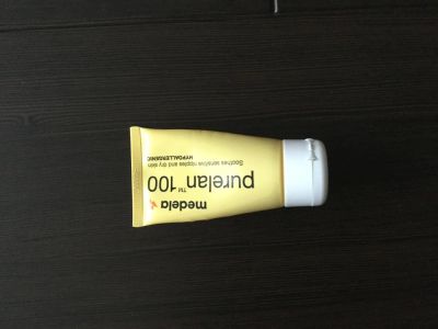 Лот: 6443347. Фото: 1. Крем для сосков от трещин Medela... Всё для кормления