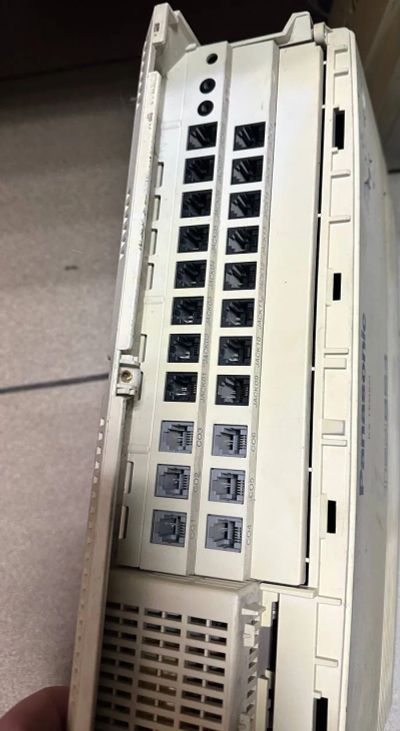 Лот: 25255227. Фото: 1. Мини АТС Panasonic TEM824. АТС