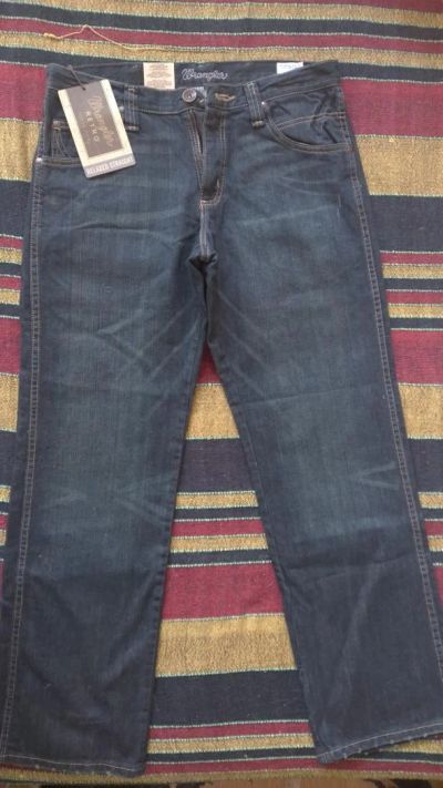 Лот: 7985614. Фото: 1. Джинсы мужские Wrangler retro... Брюки, джинсы, шорты
