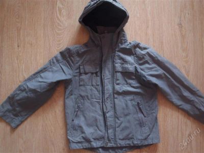 Лот: 2585488. Фото: 1. Продам ветровочку RESERVED 140... Верхняя одежда