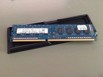 Лот: 8015501. Фото: 1. Hynix 2gb 1rx8 pc3-10600u-09-11-a1. Оперативная память