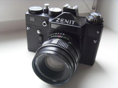 Лот: 10587856. Фото: 1. Фотоаппарат Zenit (Зенит) 11 Helios-44M-4. Плёночные зеркальные