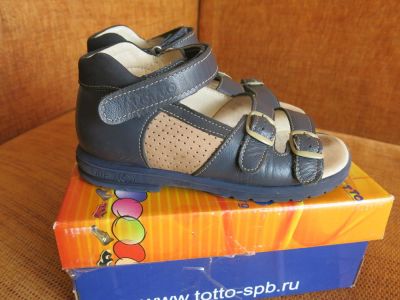 Лот: 9791824. Фото: 1. Сандали Тотто р. 30 стелька 19... Сандалии