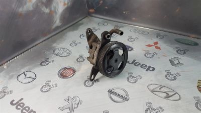 Лот: 23590542. Фото: 1. Насос гидроусилителя Mazda 626... Ходовая, подвеска, рулевое управление