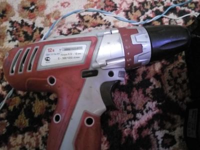 Лот: 8871509. Фото: 1. шурупрверт зубр. Все что на фото... Электроинструмент