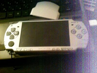 Лот: 3359122. Фото: 1. PSP Slim 2006 Прошитая + 4gb original... Игровые приставки, консоли