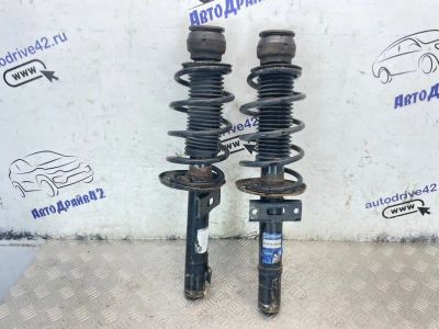 Лот: 25642196. Фото: 1. стойки Skoda Fabia 5J2. Кузов