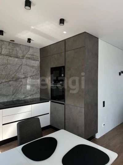 Лот: 25634478. Фото: 1. 3-комн. квартира , Красноярск... Квартиры, студии