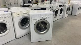 Лот: 21453041. Фото: 1. стиральная машина indesit б/у... Стиральные машины