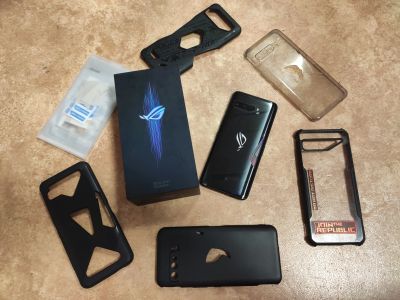 Лот: 18617200. Фото: 1. Asus Rog phone 3. Смартфоны