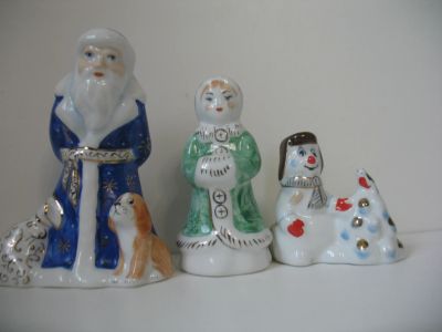 Лот: 20429332. Фото: 1. Дед Мороз Снегурочка Снеговик... Фарфор, керамика