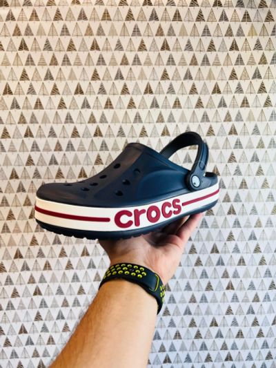 Лот: 20537430. Фото: 1. Crocs мужские и женские оригинальное... Кеды, кроссовки, слипоны