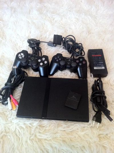 Лот: 3605126. Фото: 1. Продам игр.консоль Sony PlayStation... Игровые приставки, консоли