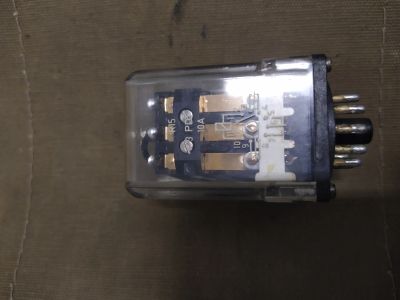 Лот: 16998712. Фото: 1. Реле Tesla R 15 3PDI 10A. Реле, тумблеры, переключатели