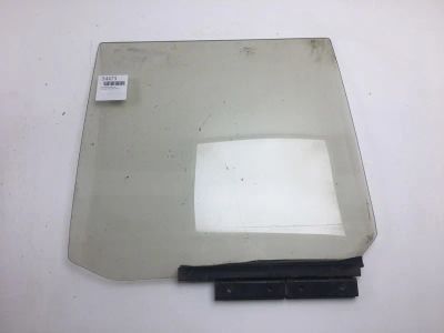 Лот: 20396908. Фото: 1. Стекло двери Volkswagen Passat... Кузов