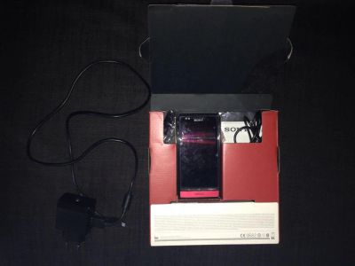 Лот: 4656936. Фото: 1. Sony Xperia P. Смартфоны