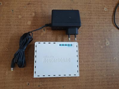 Лот: 16158880. Фото: 1. роутер MikroTik hEX (RB750GR3... Маршрутизаторы (роутеры)