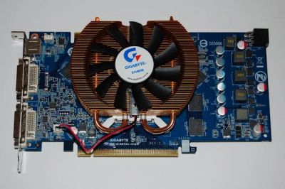 Лот: 4736268. Фото: 1. gigabyte 9800GT. Видеокарты