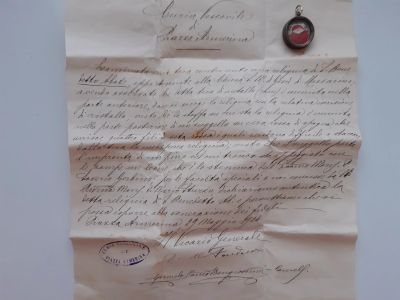 Лот: 15213883. Фото: 1. мощевик с документом 1924 г... Другое (антиквариат)