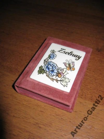 Лот: 6036904. Фото: 1. Мини книга Zsolnay 1996 г Венгрия. Другое (литература)