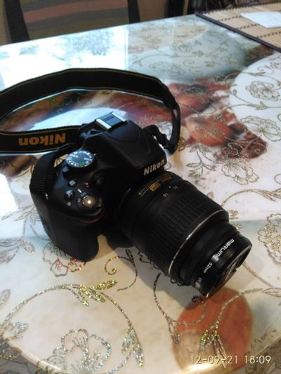 Лот: 18065883. Фото: 1. Фотоаппарат Nikon D5100 с объективом... Цифровые зеркальные