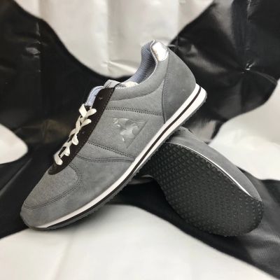 Лот: 11796874. Фото: 1. Кроссовки Le coq sportif Bolivar... Спортивная символика и атрибутика