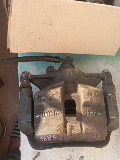 Лот: 20818384. Фото: 1. Суппорт Toyota 1998 4775032120... Тормозная система