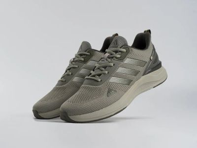Лот: 25136422. Фото: 1. Кроссовки Adidas. Кеды, кроссовки, слипоны
