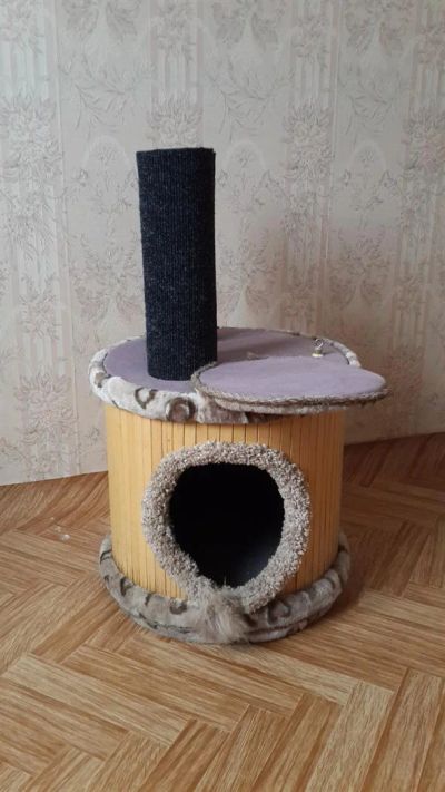 Лот: 3234950. Фото: 1. Домик для кота. Домики, переноски, клетки, когтеточки