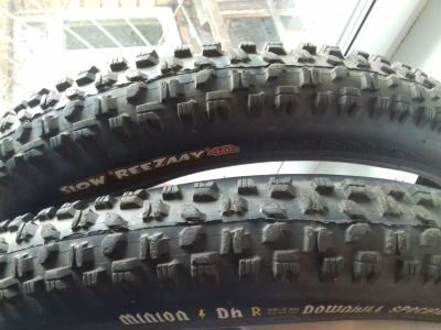 Лот: 14277686. Фото: 1. Покрышки Maxxis Minion DH 26x2... Запчасти