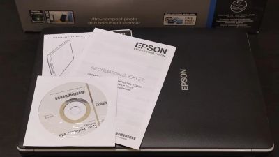 Лот: 16945079. Фото: 1. Сканер Epson Perfection V19. Сканеры