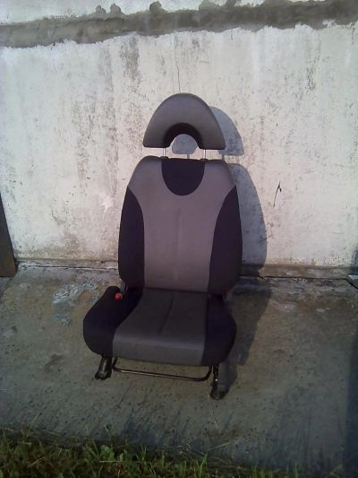 Лот: 7832969. Фото: 1. сиденье для авто Daihatsu YRV. Салон